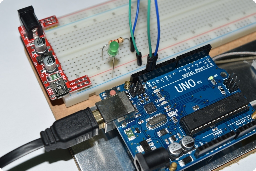 [ALC02] LED 閃爍實驗—原文出處 Arduino 官網 Blink 範例